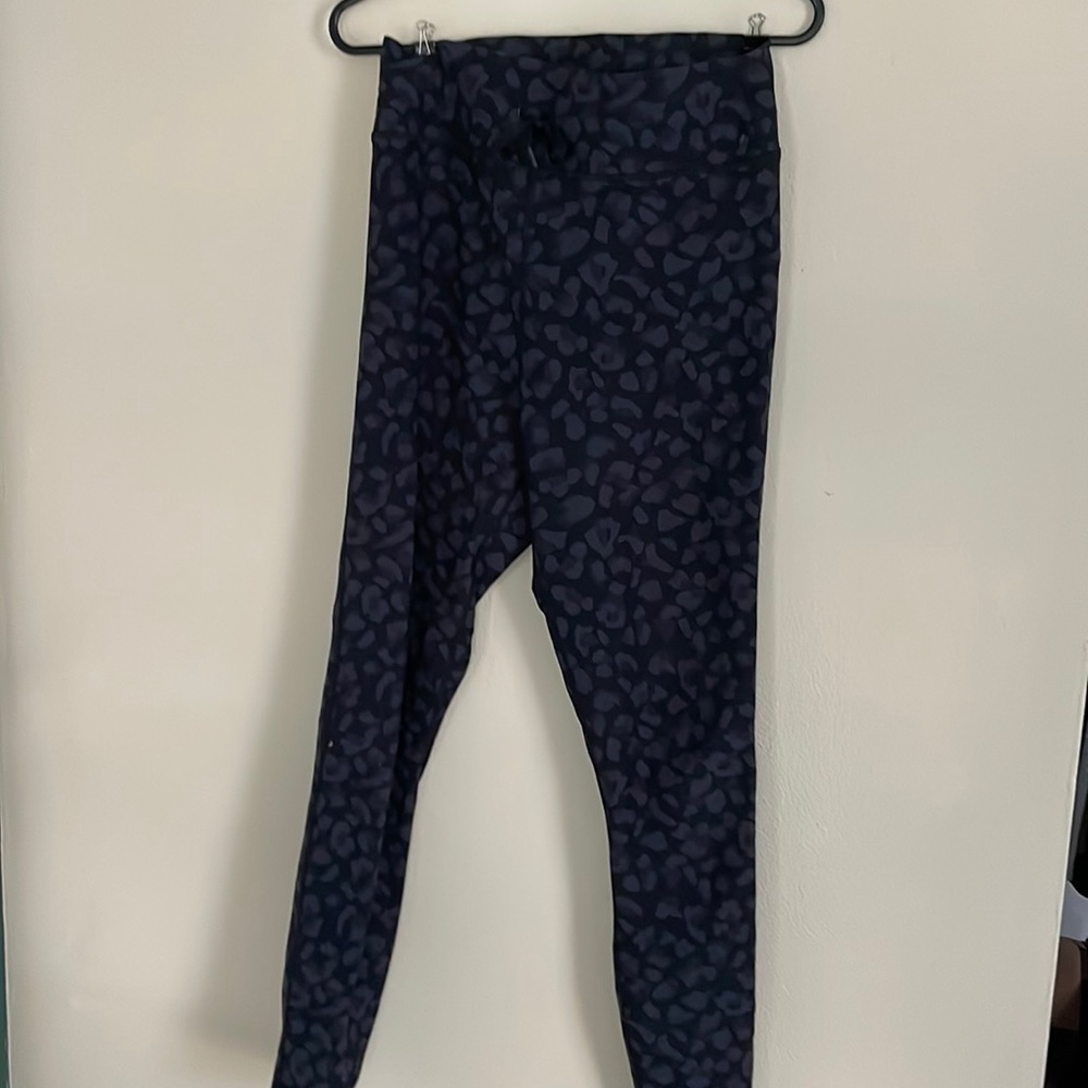 Sarah’s Day x White Fox leopard leggings
